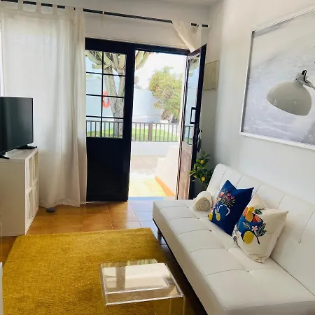 Los Dises 33 - 1 Bedroom - 1 Bathroom - Wifi - Uk Tv * Puerto del Carmen (Lanzarote)