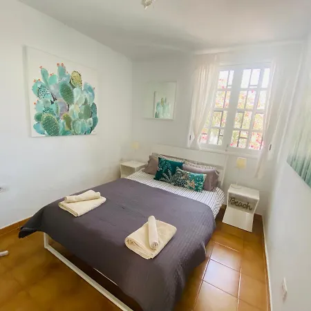 Apartment Los Dises 33 - 1 Bedroom - 1 Bathroom - Wifi - Uk Tv Puerto del Carmen (Lanzarote)